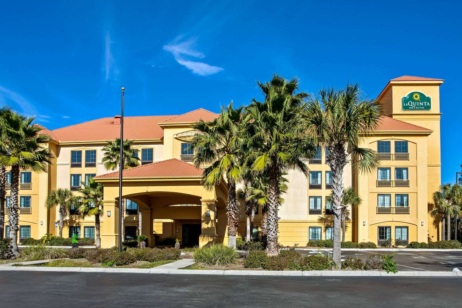 La Quinta Inn & Suites by Wyndham PCB Pier Park area 4/42