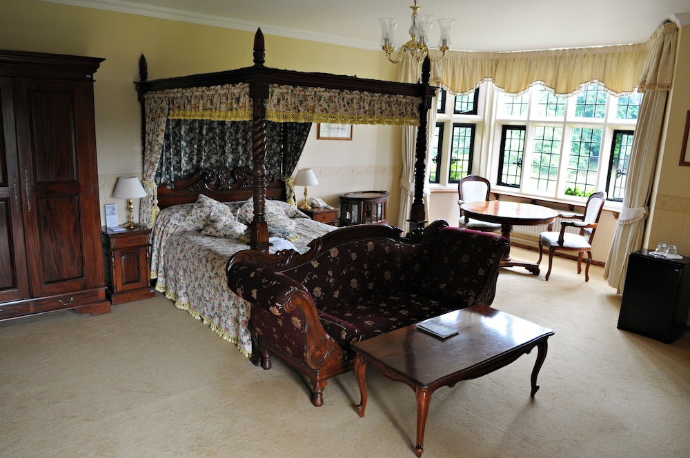 Stanton House Hotel 49/85