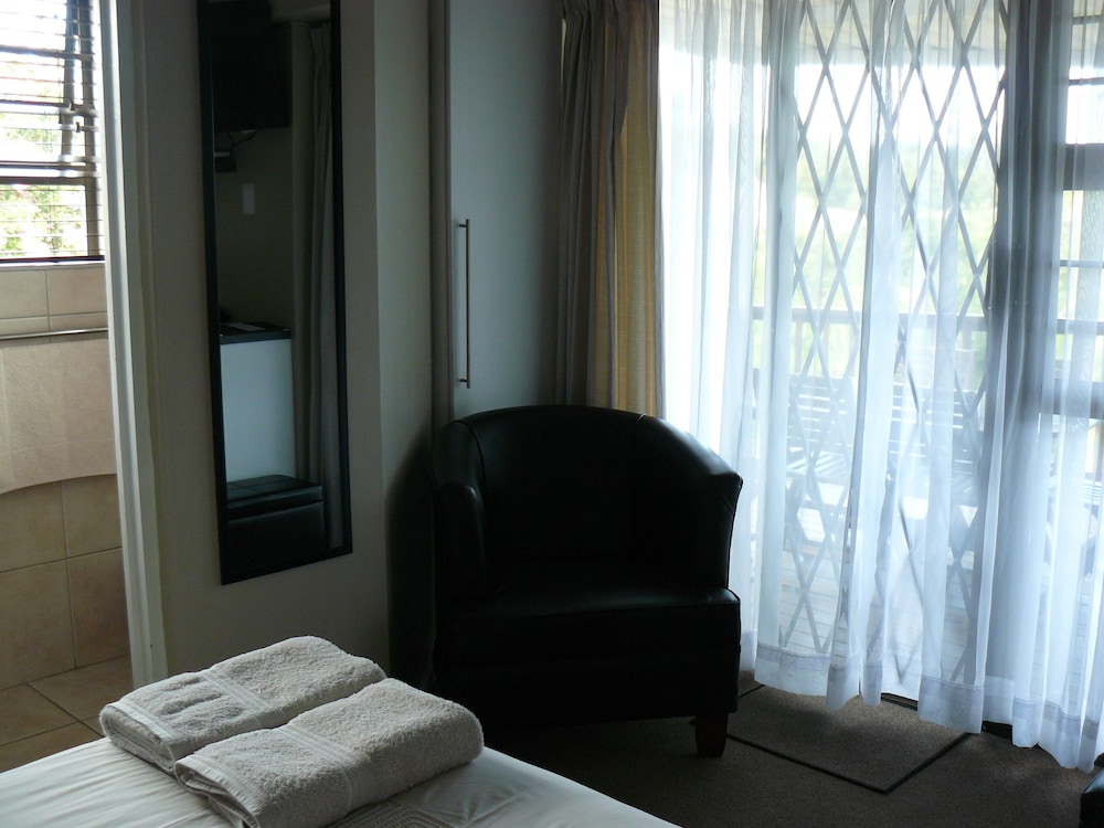 See More Guest House 19/50