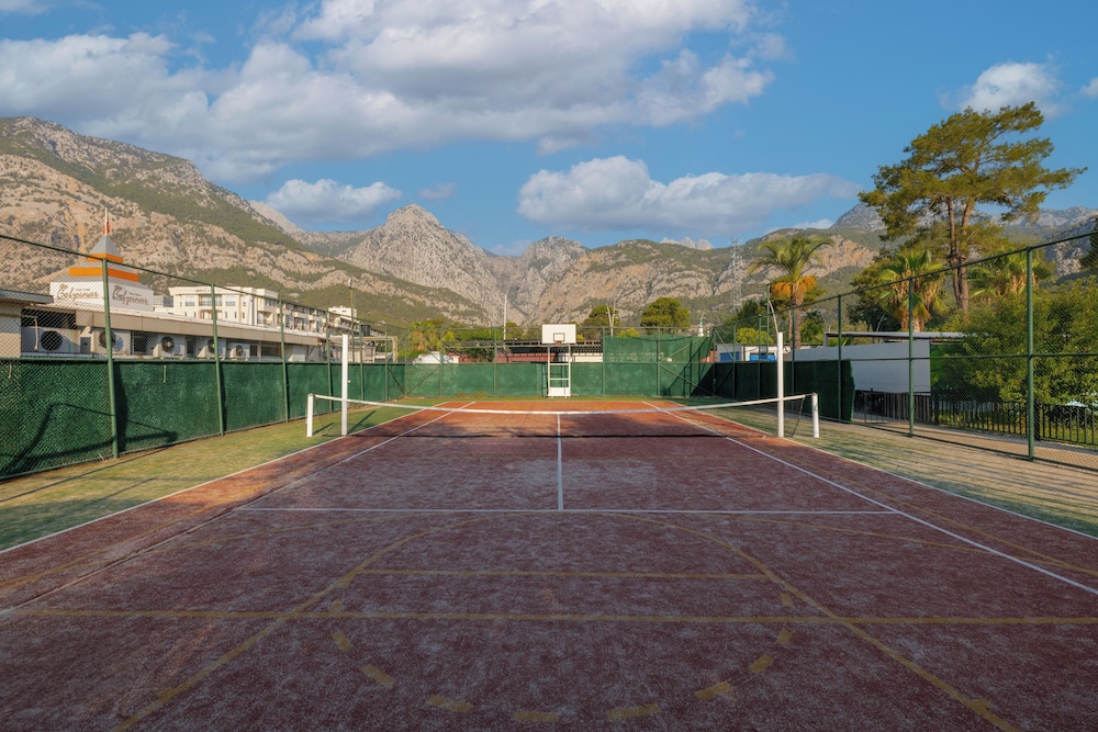 Club Hotel Belpinar 21/50