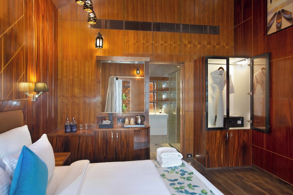 Coral Reef Resort 26/50