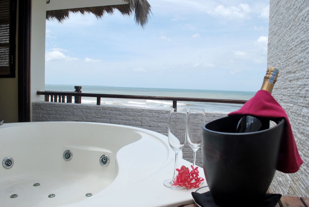 Allezboo Beach Resort And Spa 44/50
