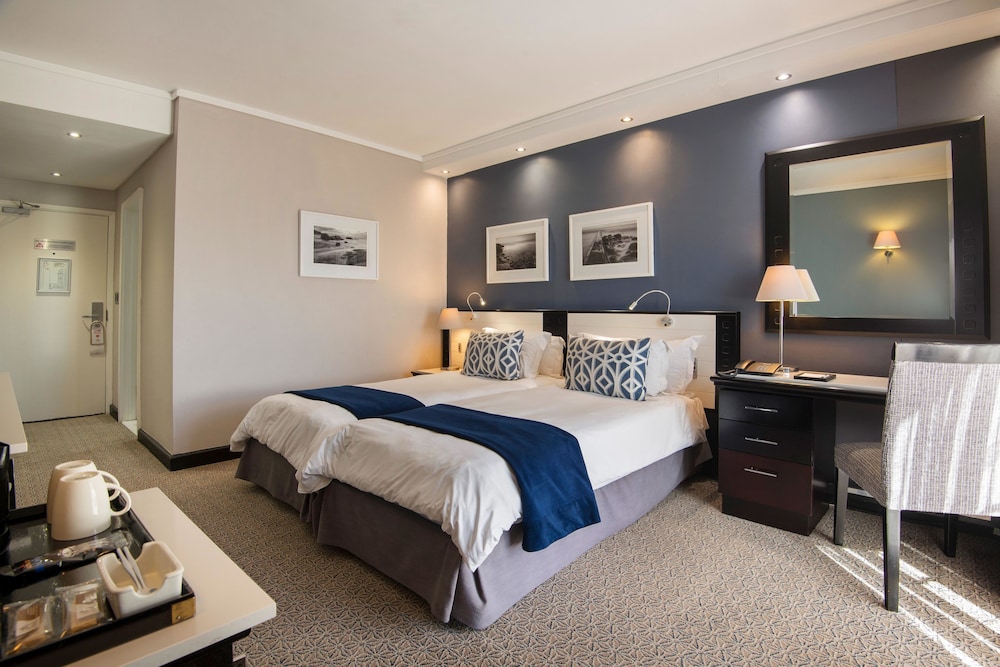 Executive Room with Twin Beds