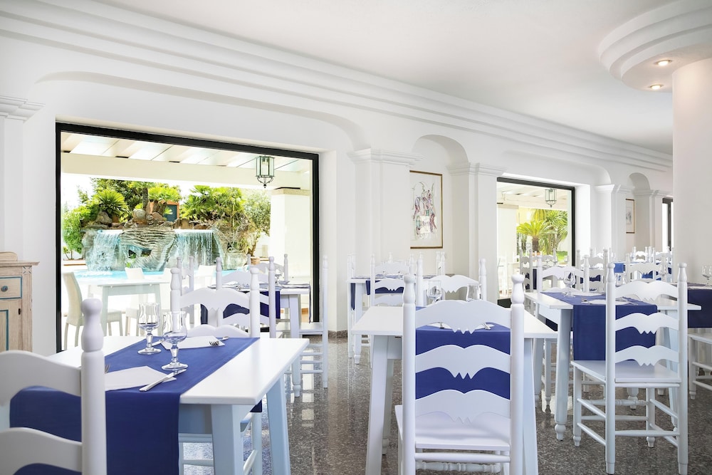 Hotel Maria Rosaria 58/62