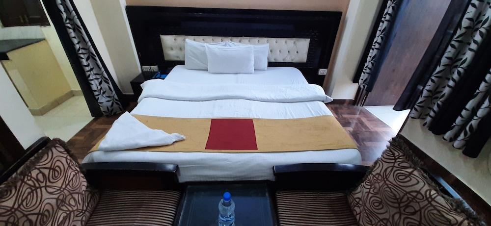 HOTEL KUNDAN PALACE 31/50