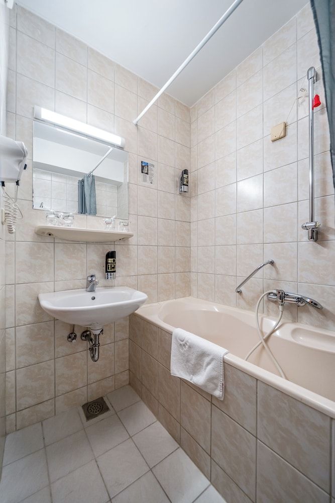 Hotel Alkar 48/48
