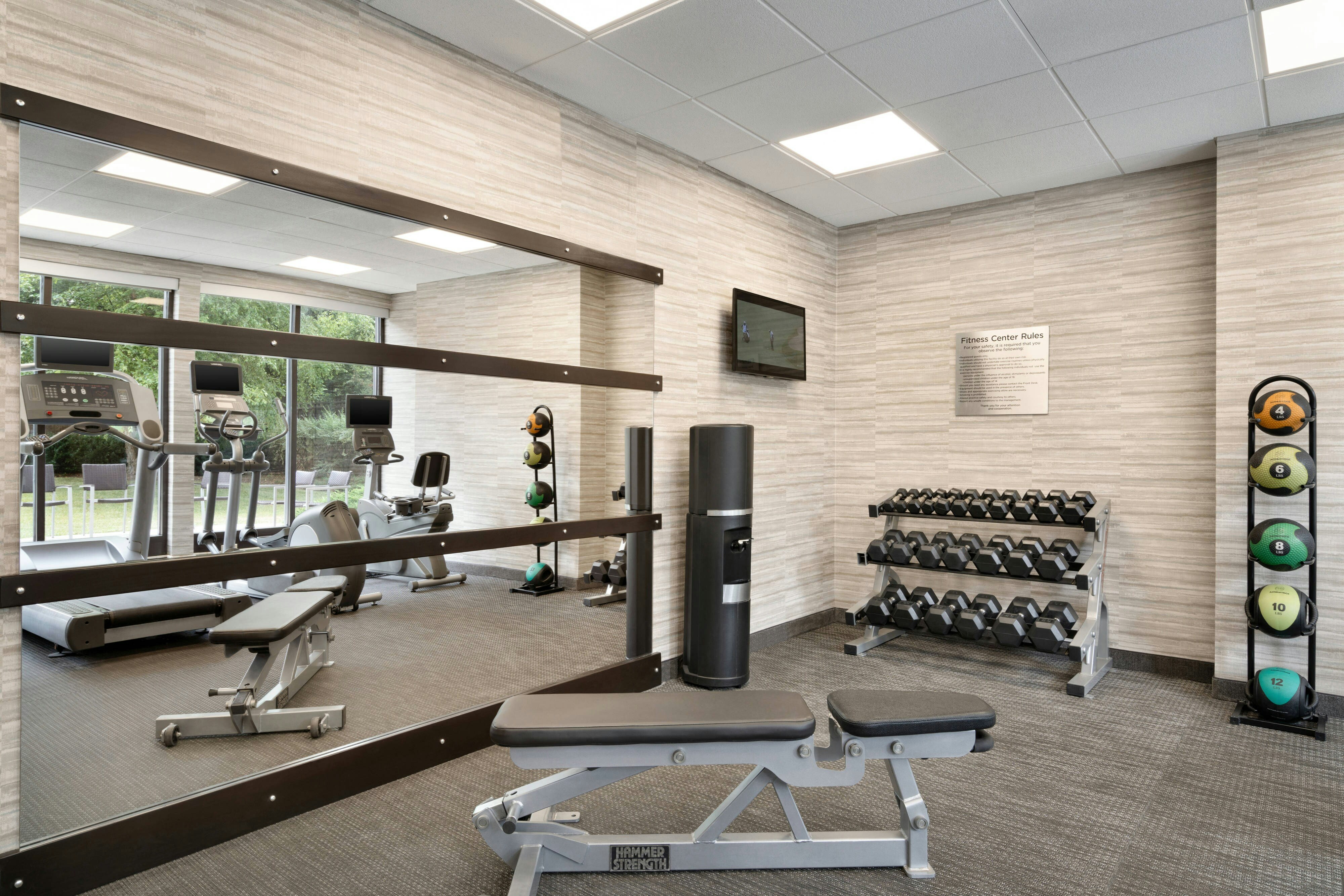 Courtyard by Marriott Ewing Princeton 1/2