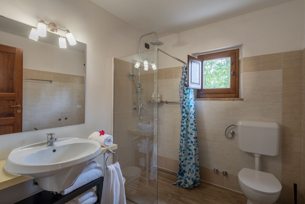 GH Borgo Pulciano 48/50