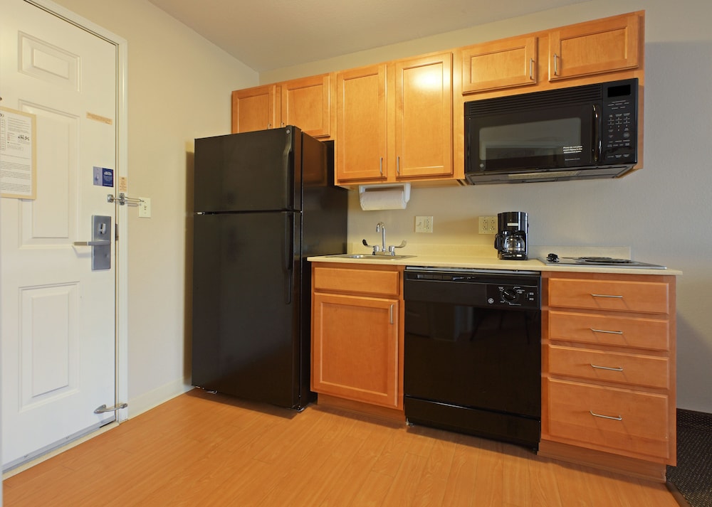 Candlewood Suites Conway 6/65