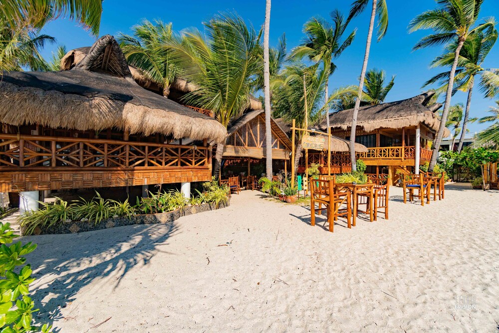 The Coral Blue Oriental Beach Villas And Suites 53/65