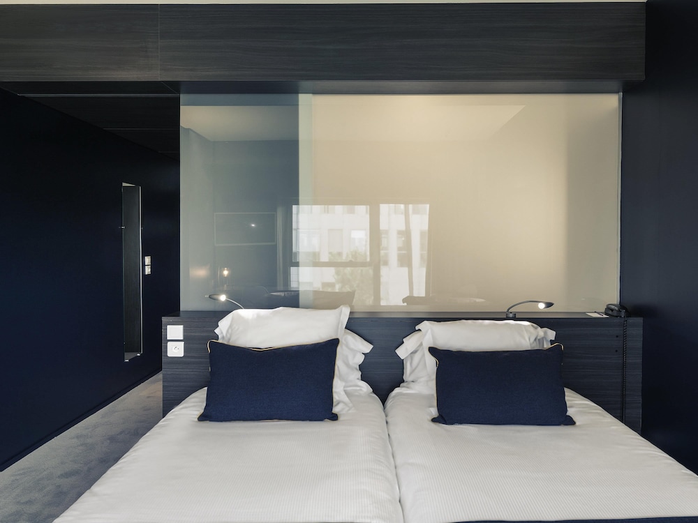 Kyriad Nantes Ouest Saint Herblain Zenith 13/44