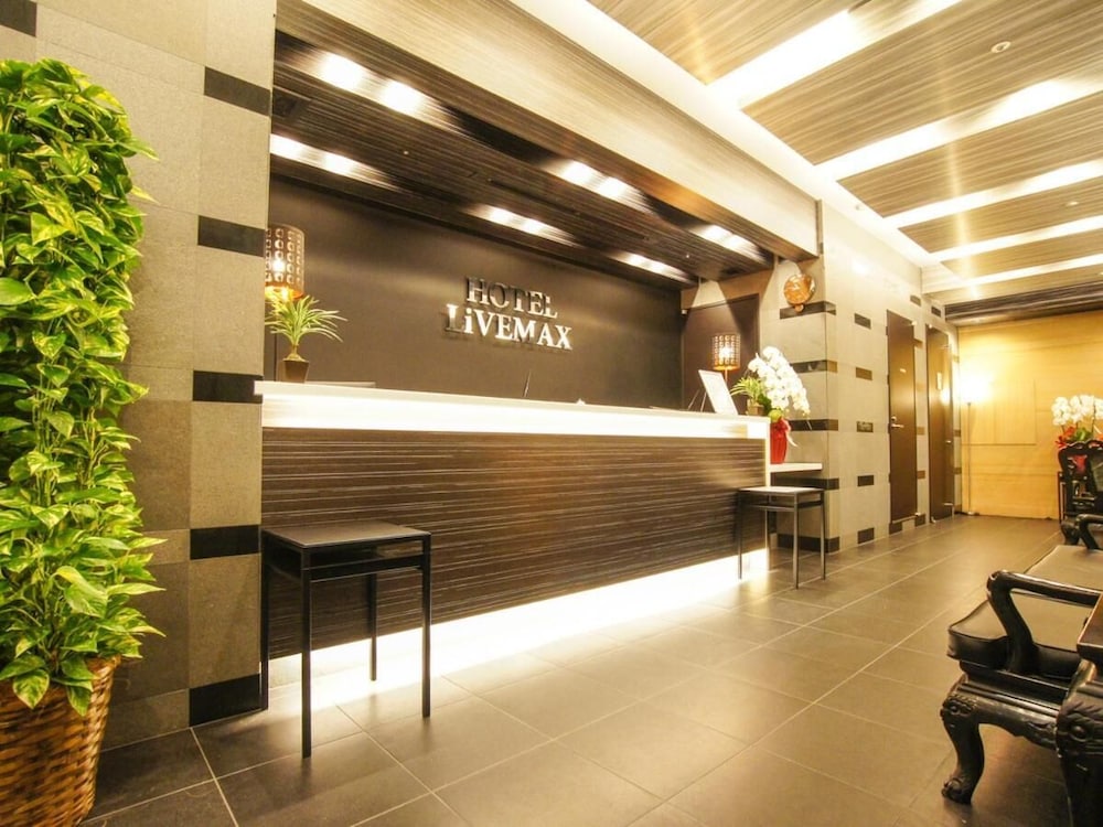 Lobby at HOTEL LiVEMAX Yokohama Motomachi Ekimae, YOKOHAMA