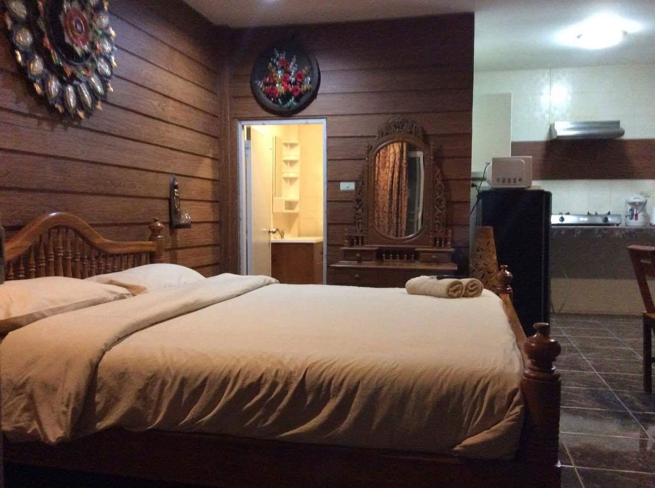 Deluxe, Bungalow