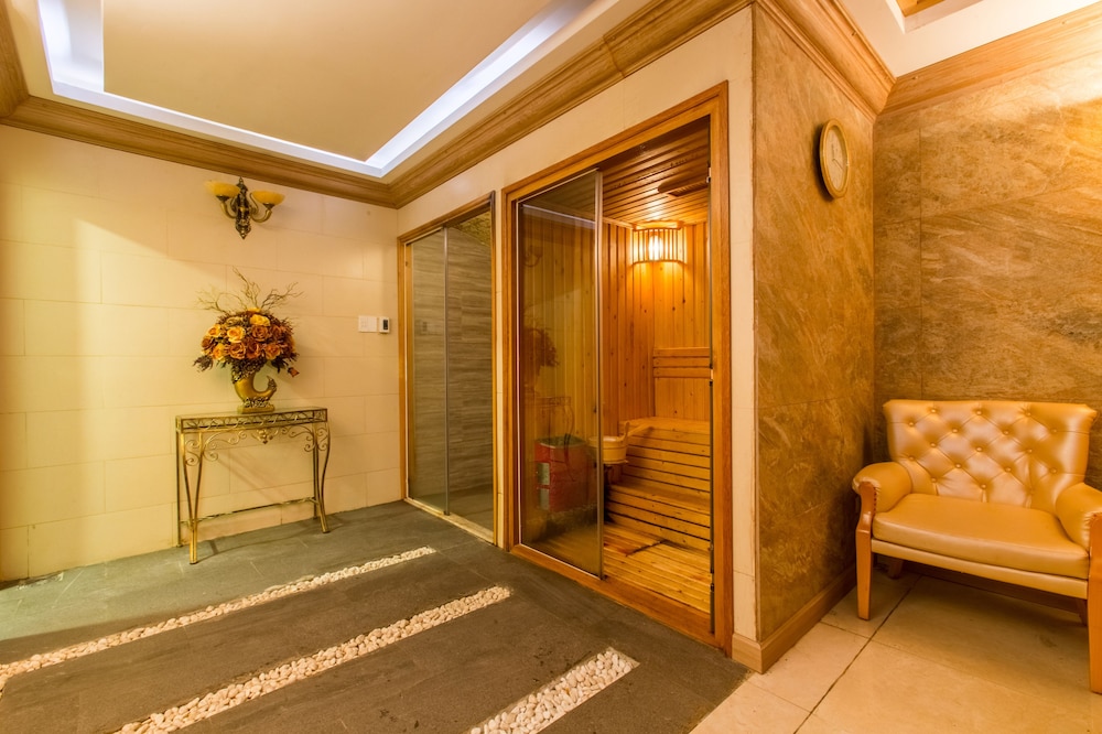 Minh Tam Hotel And Spa 32/54