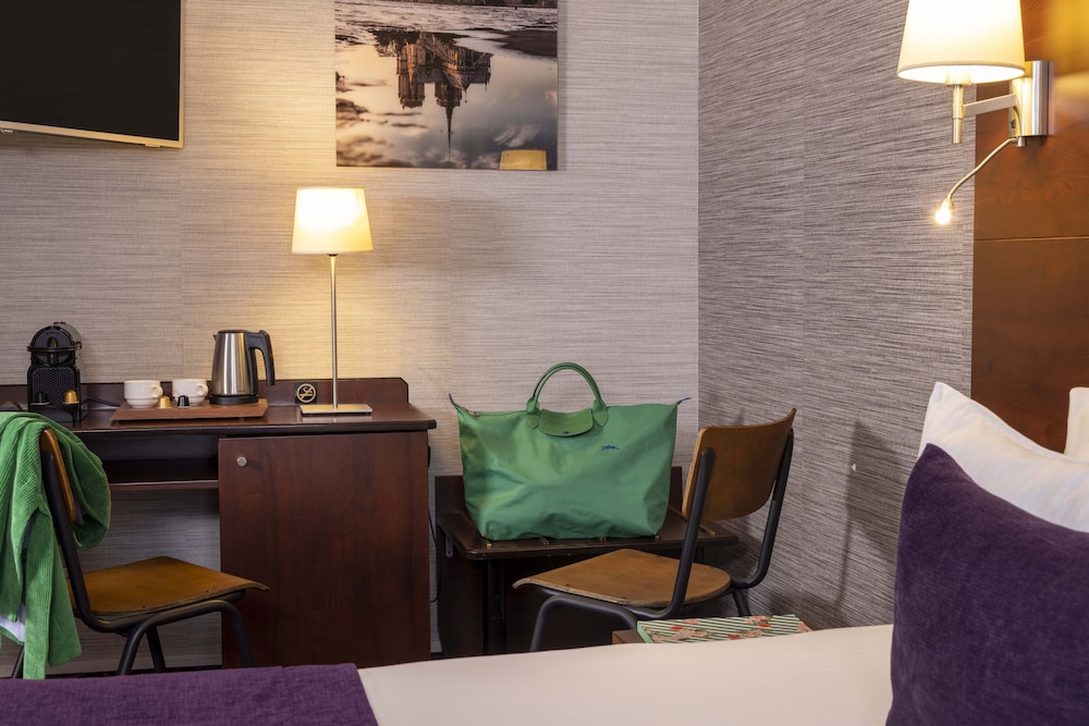 Hotel L'interlude 60/81