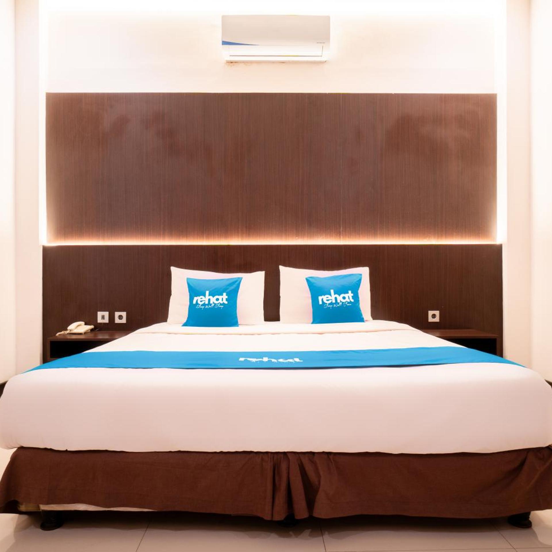 Rehat at Hotel 10 Buah Batu 34/50
