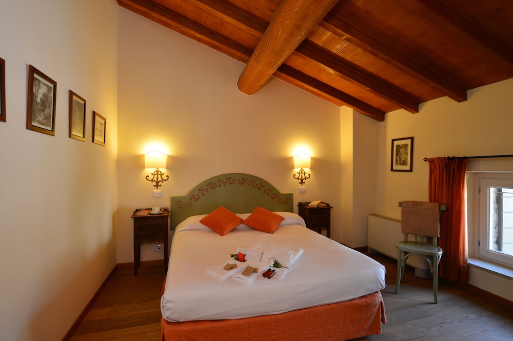 Relais Corte Paradiso 17/76