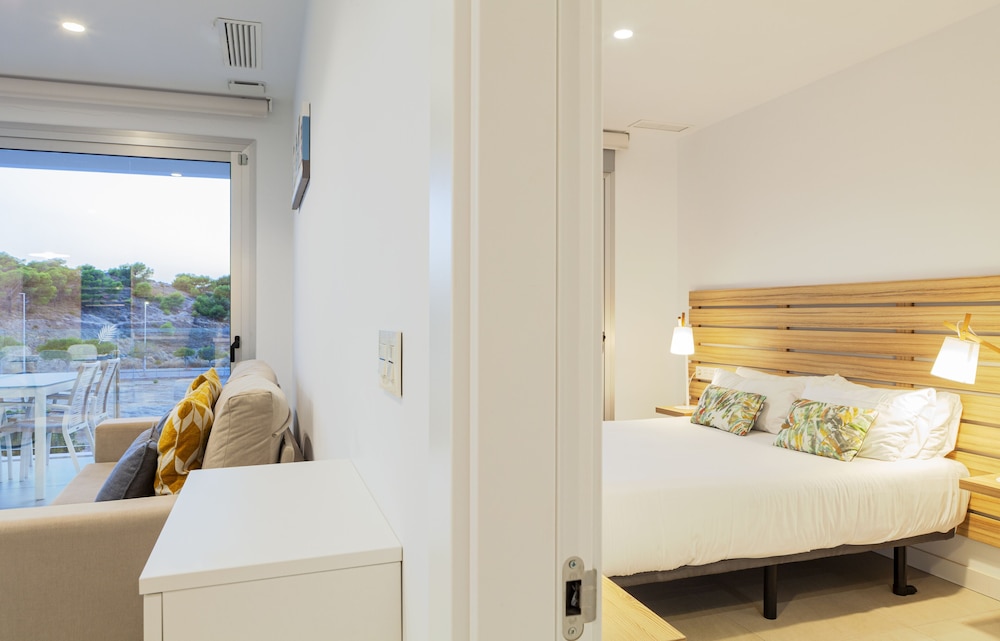 1 BEDROOM, APARTMENT, 1 DOUBLE AND 1 SINGLE BED, MOUNTAIN VIEW