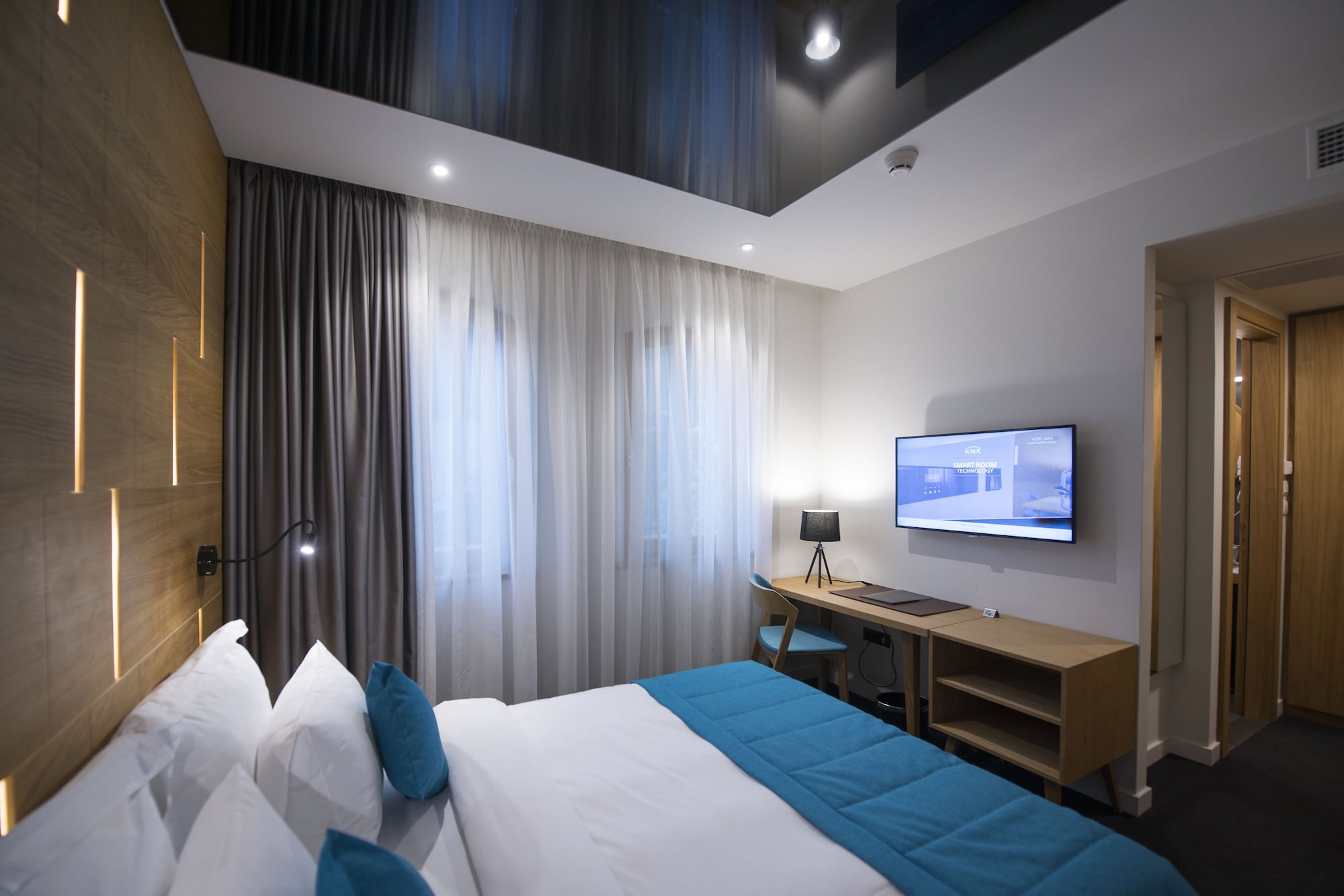 غرفة ديلوكس بسرير مزدوج، Hotel Sana 2/7