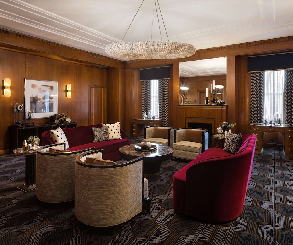 Fairmont Hotel Vancouver 48/67