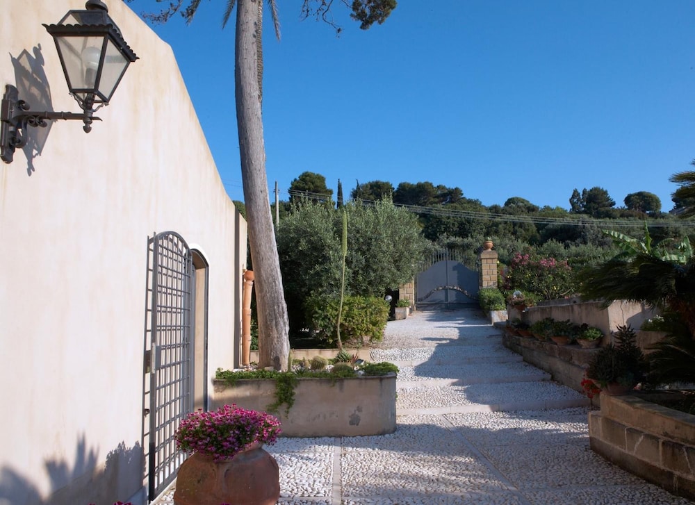 Baglio Sant'andrea 28/50