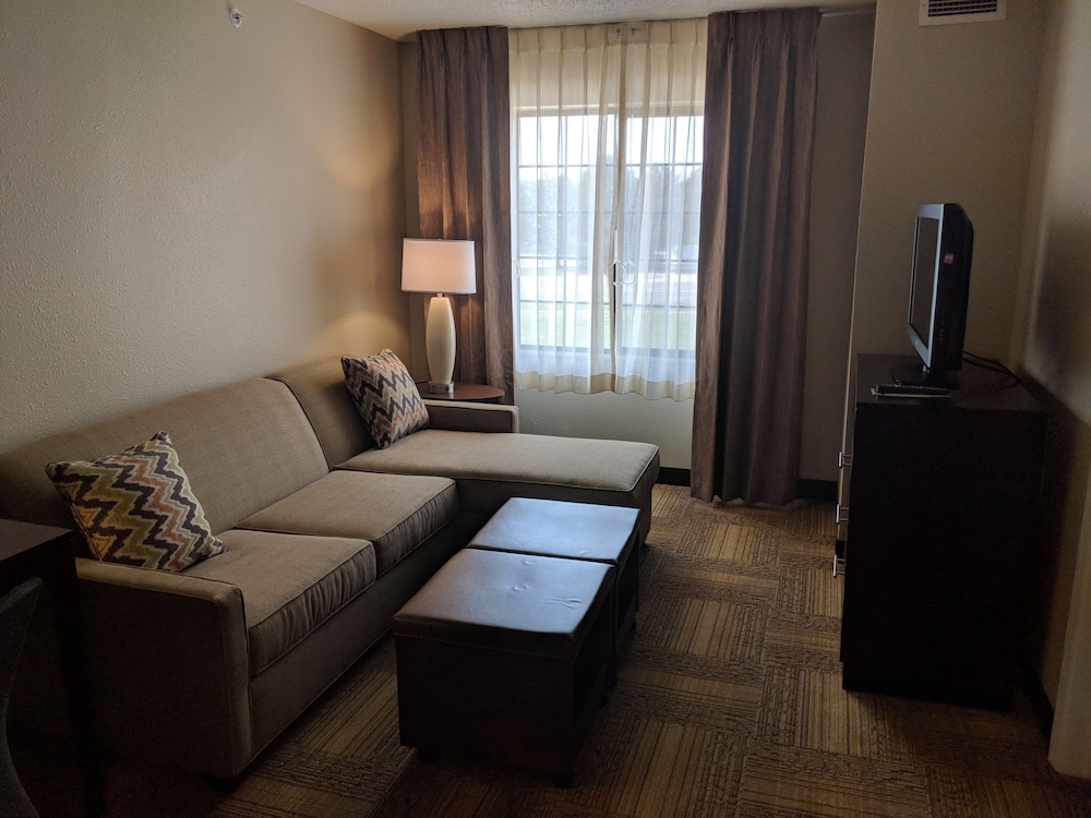 Staybridge Suites Grand Rapids-Kentwood 35/58