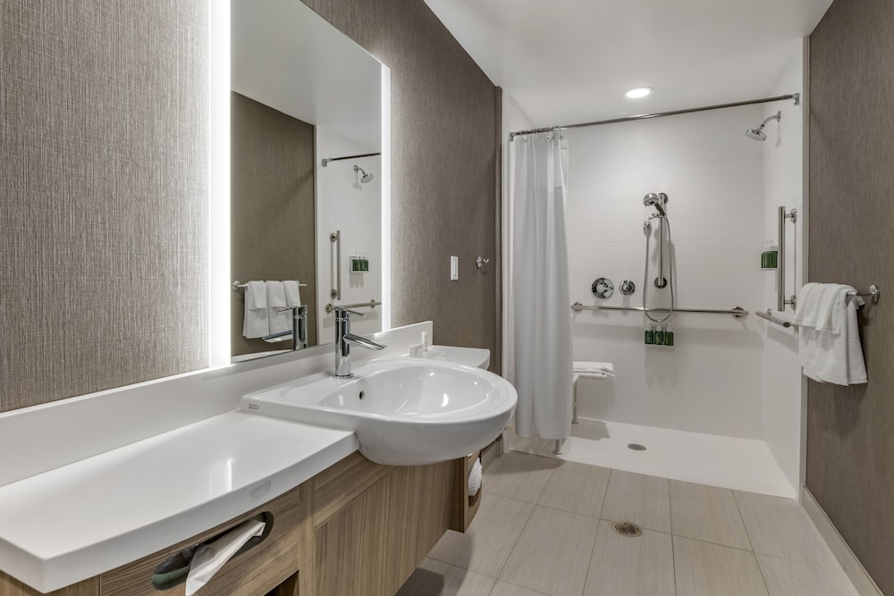 SpringHill Suites by Marriott Anaheim Placentia/Fullerton 23/24