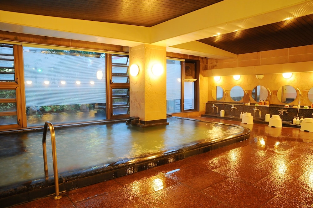 Echigo Yuzawa Onsen Sakura Tei Ryokan 12/31