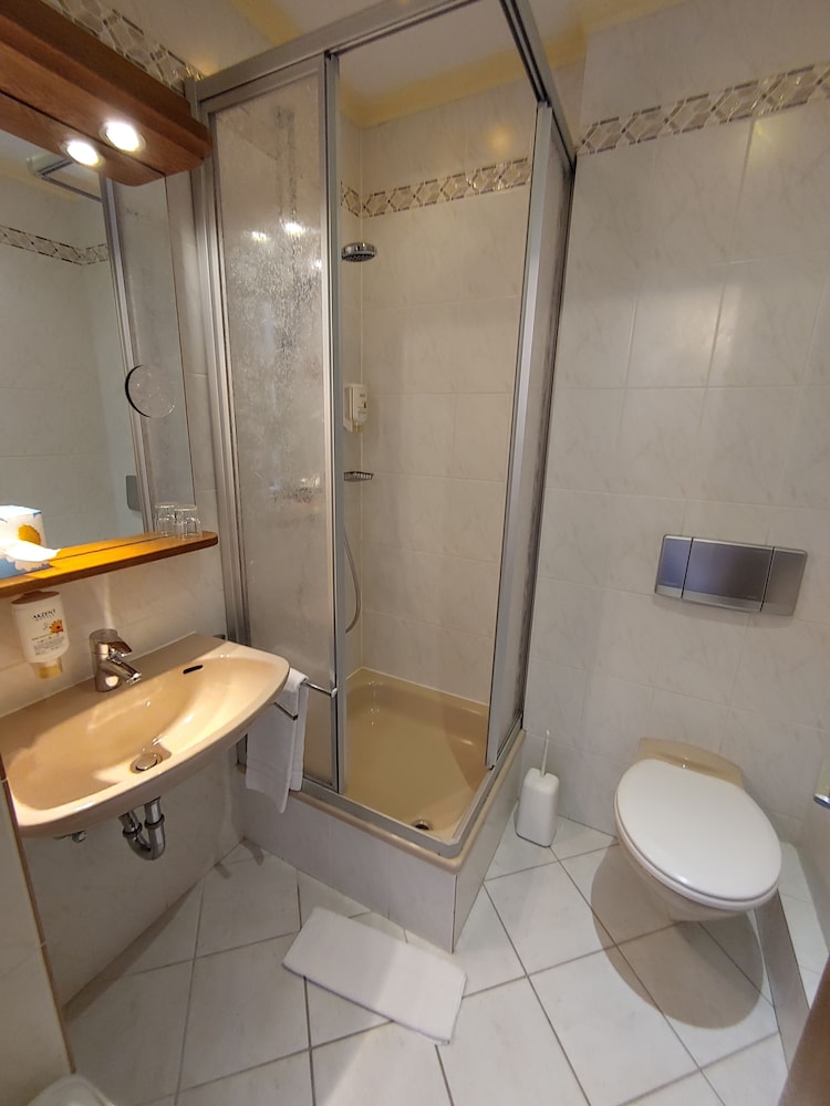 Akzent Hotel Bergs Alte Bauernschanke 10/56