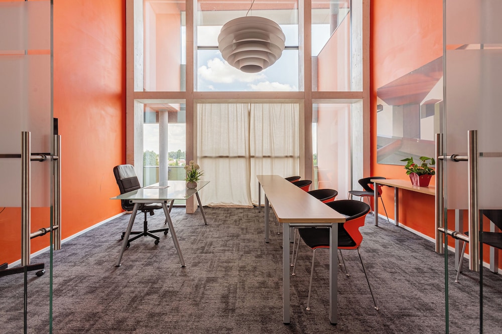 Ipoint Hotel 26/50