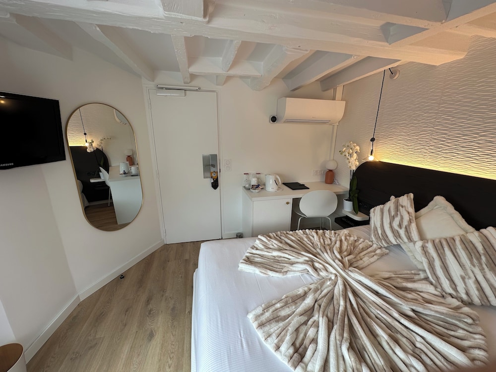Hotel Opera Deauville 36/52