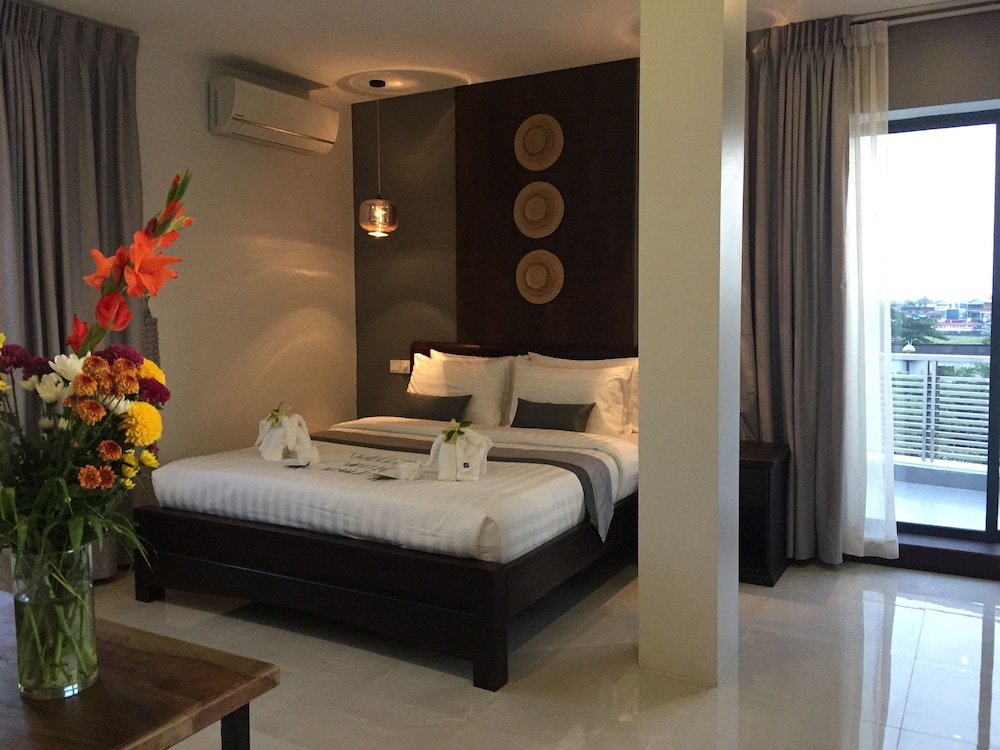 Hotel Five.S 15/78