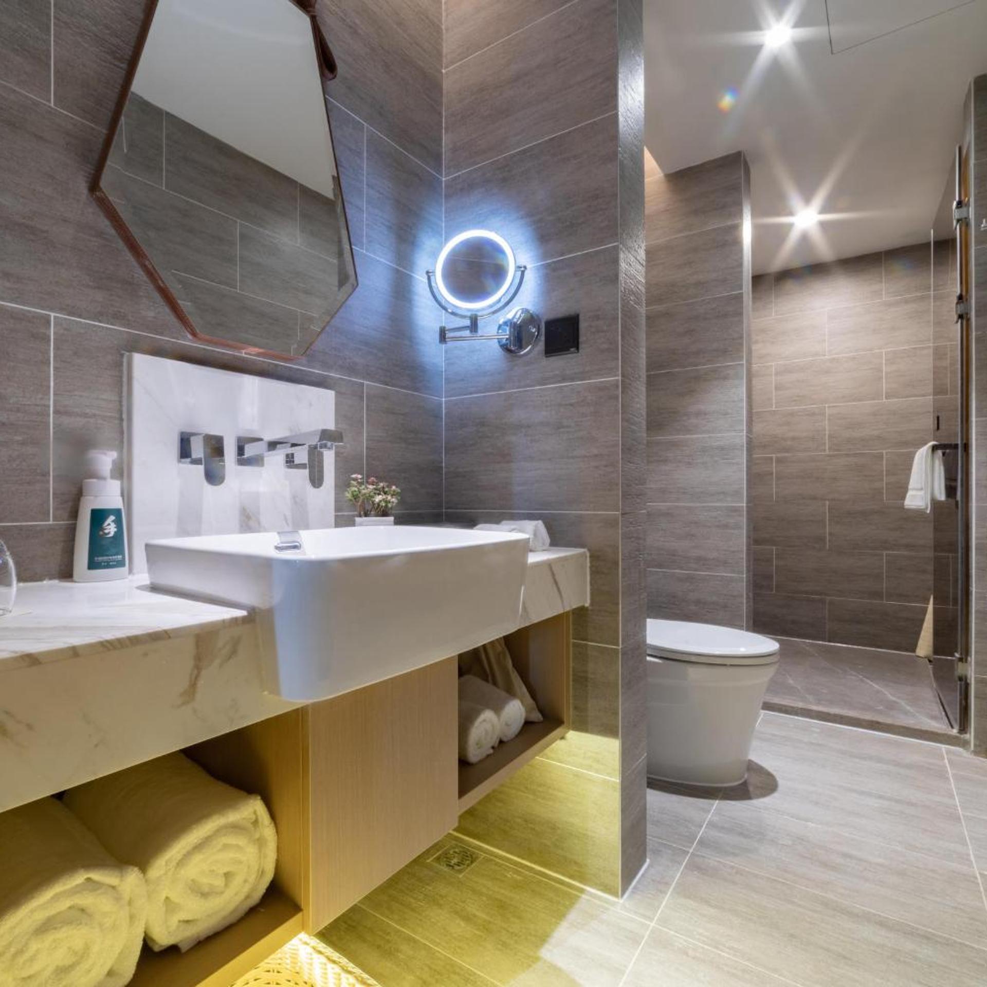 Atour Hotel (Wuhan Ocean World Tazi Lake Metro Station) 20/20