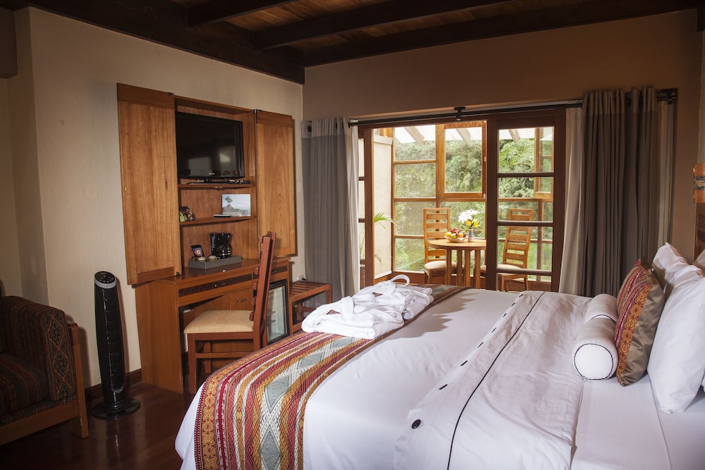 Suite, River View