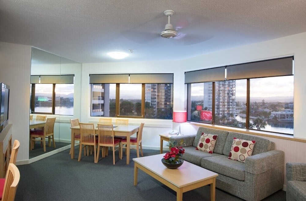 Tiki Hotel Apartments Surfers Paradise 45/71