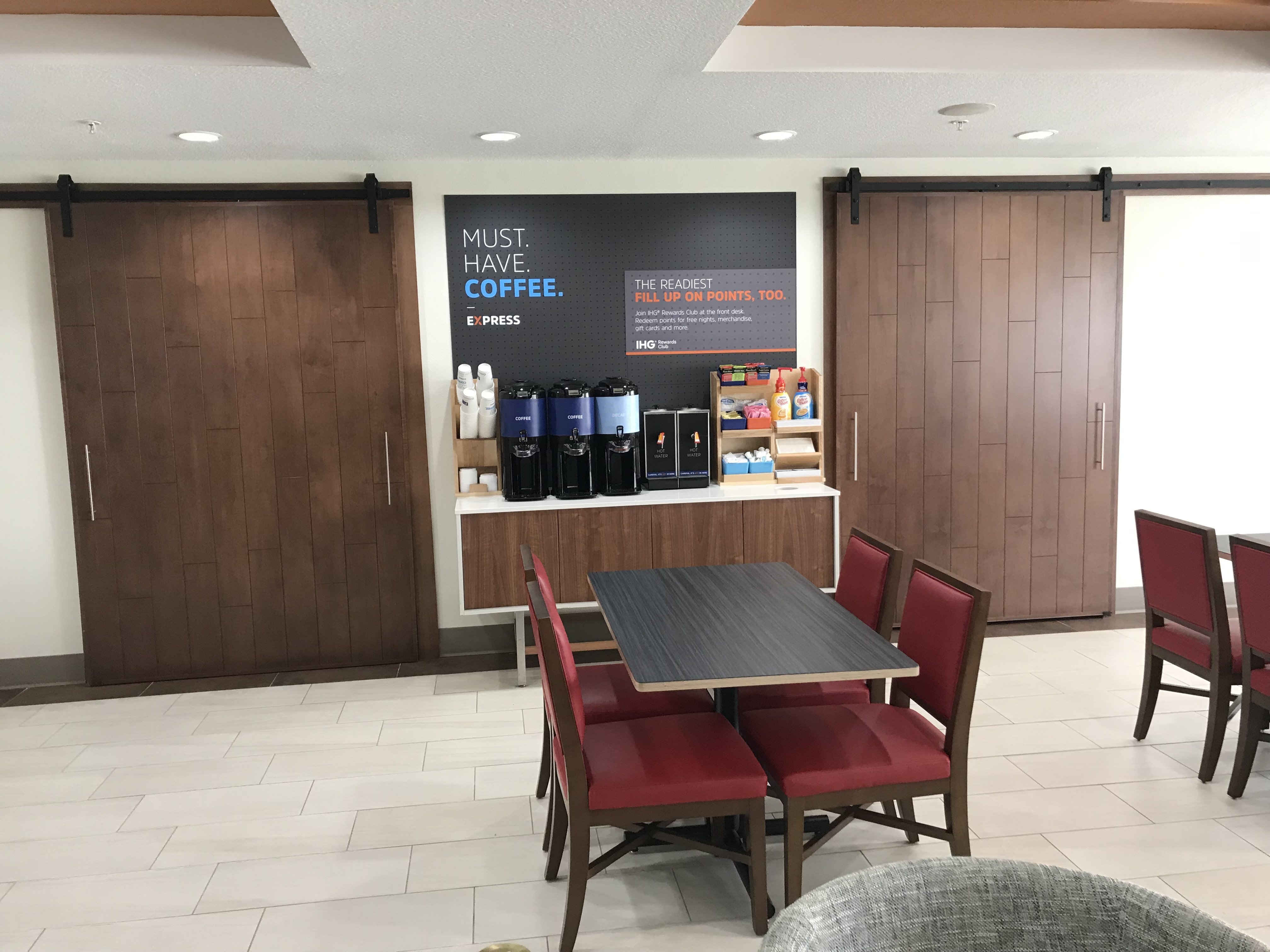 Holiday Inn Express Orlando South Davenport 47/70