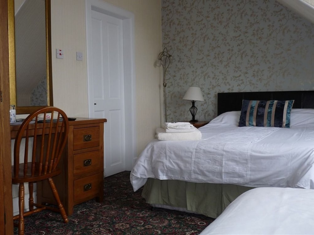 Bank Guest House 13/36