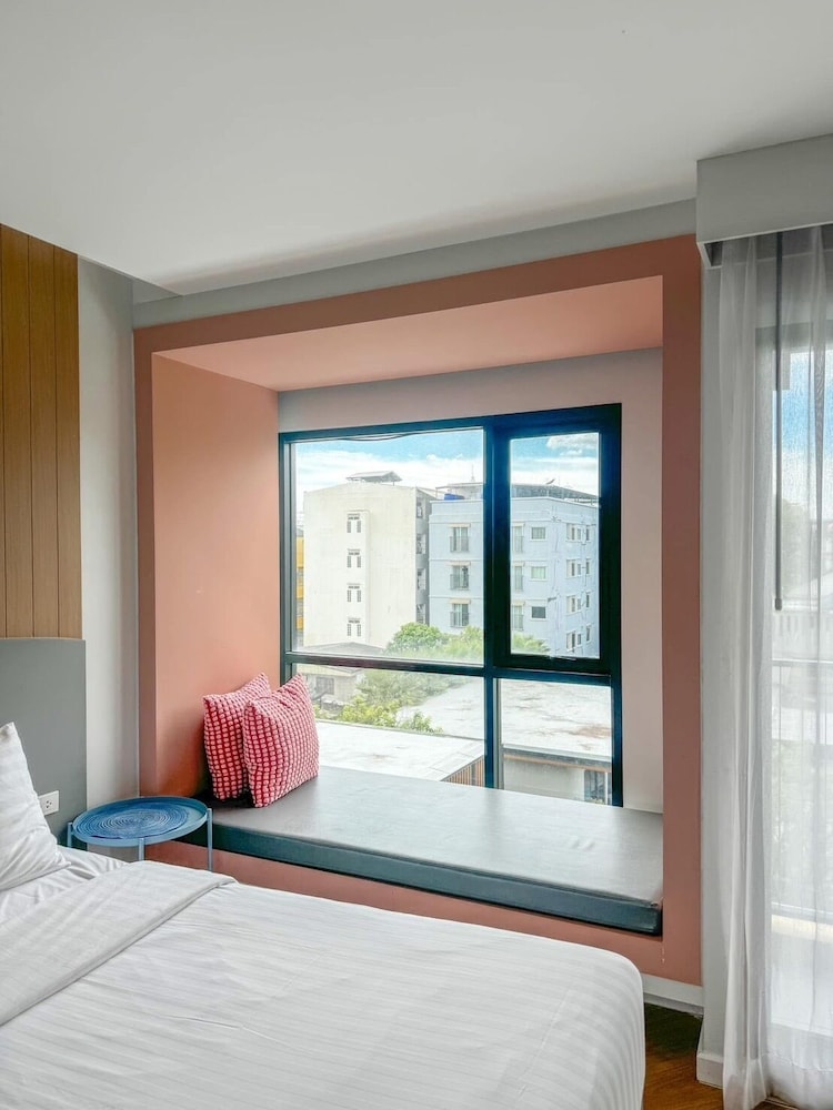 Rico Hotel Ratchadapisek 32 14/43