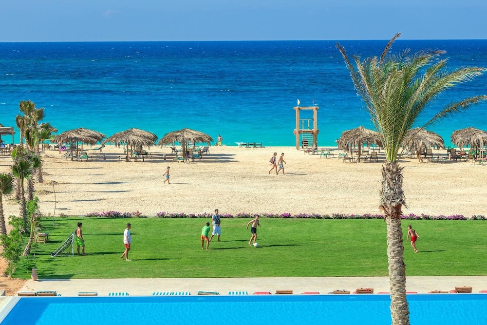 Caesar Bay Resort 45/50
