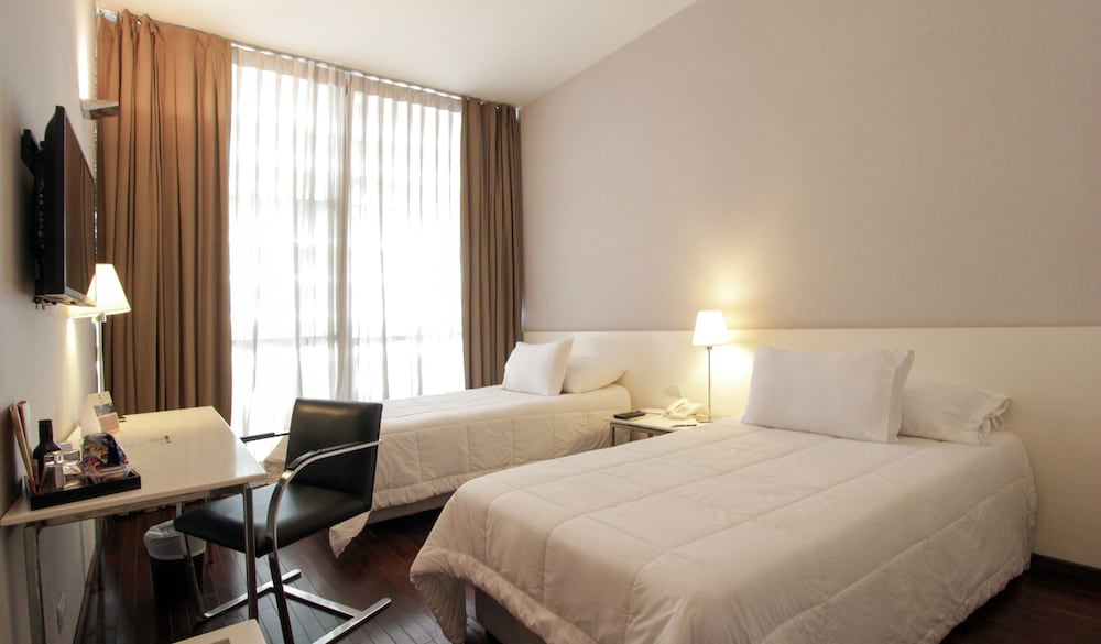 STANDARD, TWIN BEDS