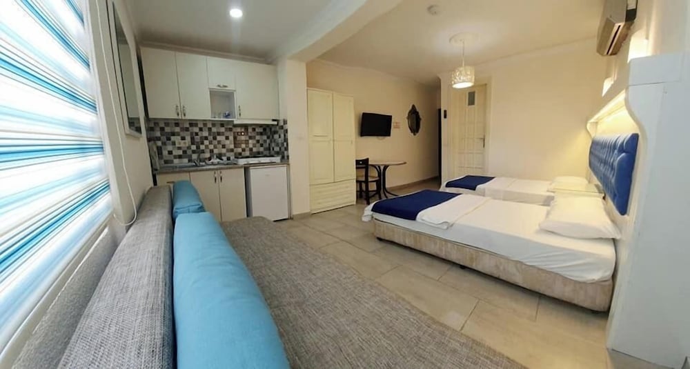 Kumsal Apart Otel Turgutreis 14/28