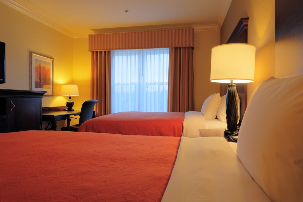 Country Inn & Suites By Radisson, Columbia At Harbison, SC 4/23