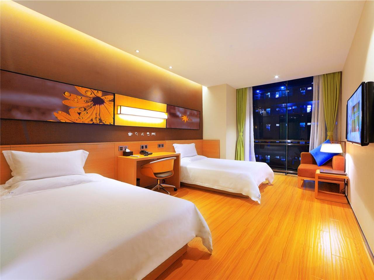 IU Hotel Shanghai Minhang Jiaotong University Dongchuan Road Subway Station Branch 13/43