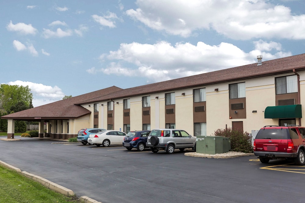 Quality Inn Sycamore - DeKalb 3/43