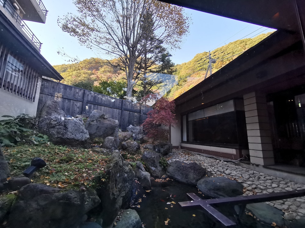 Sakahijiri Hotel in Nikko 7/21