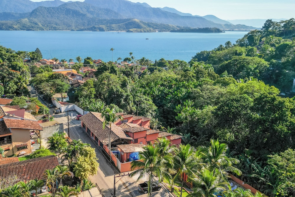 Velinn Pousada Canoa Ilhabela 35/50