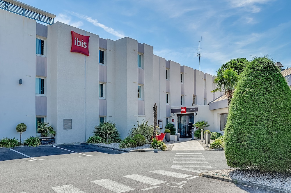 Ibis Salon De Provence Sud 57/61