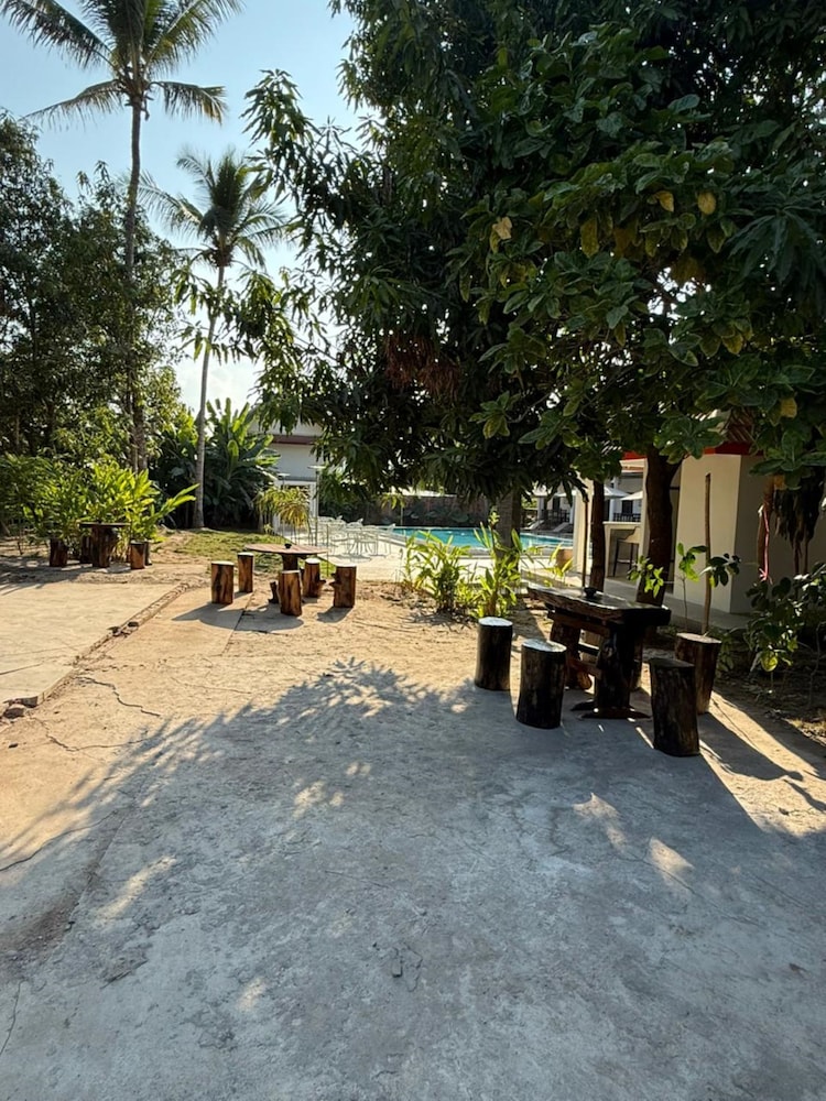 Vangsavath Hotel 74/81