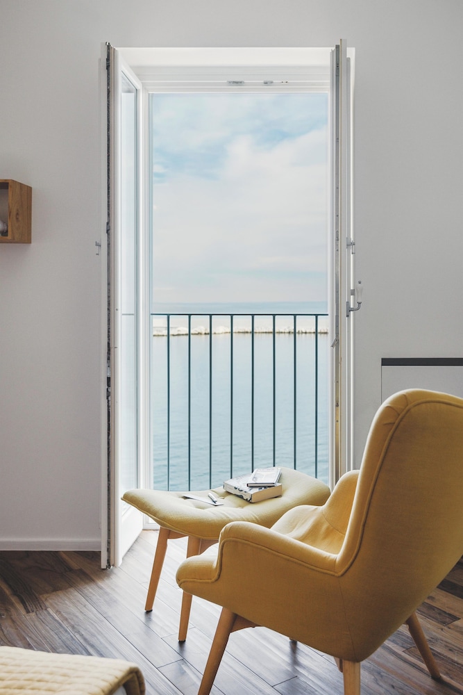 Santa Maria 24 Guest House 36/72
