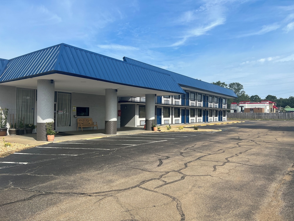 American Inn Pontotoc 36/46